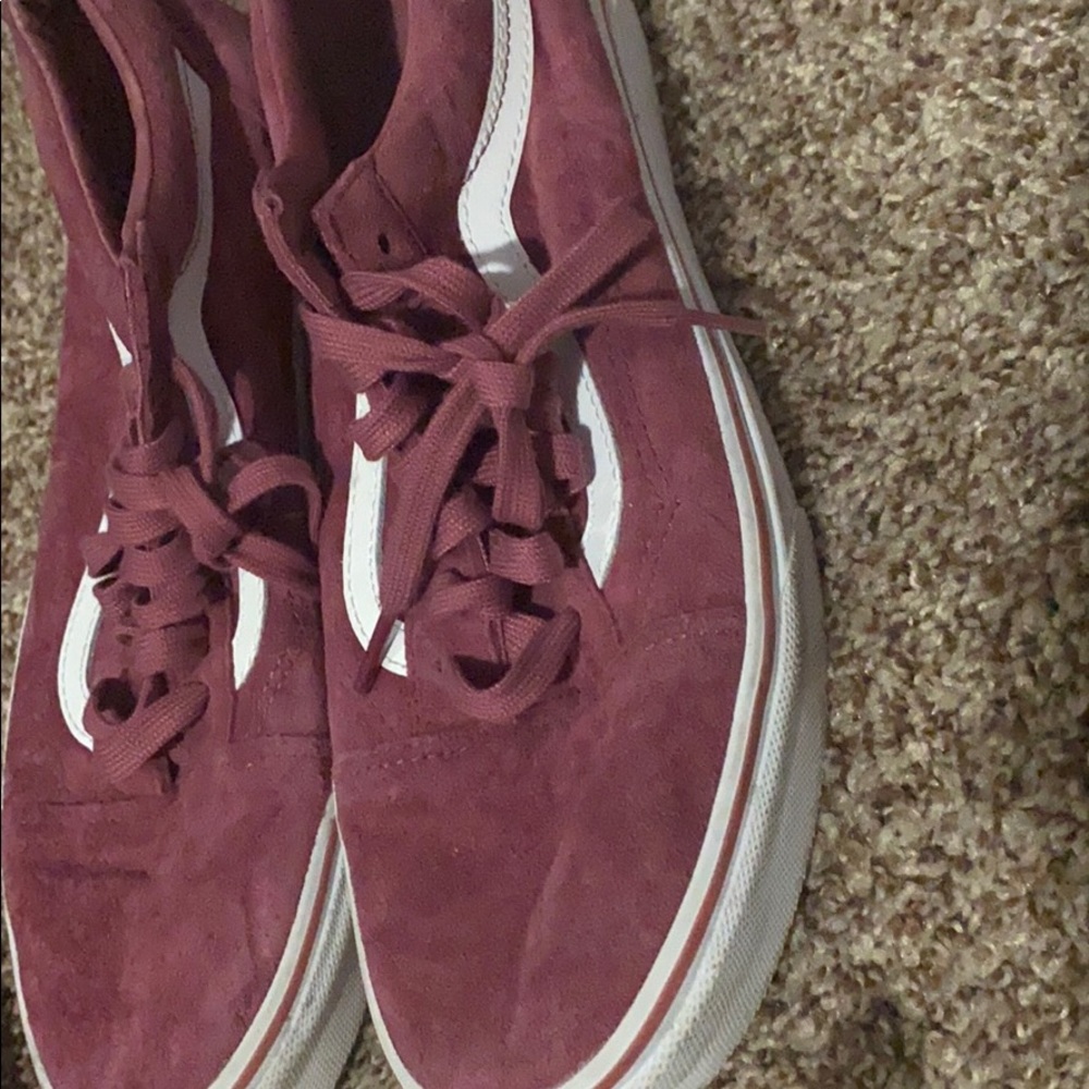 Vans - Picture 2 of 4